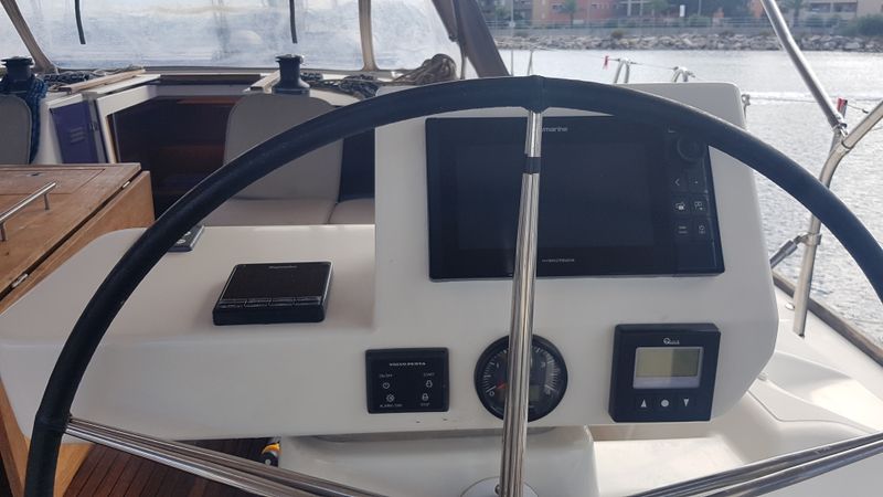 Dufour 520 GL | Hawk