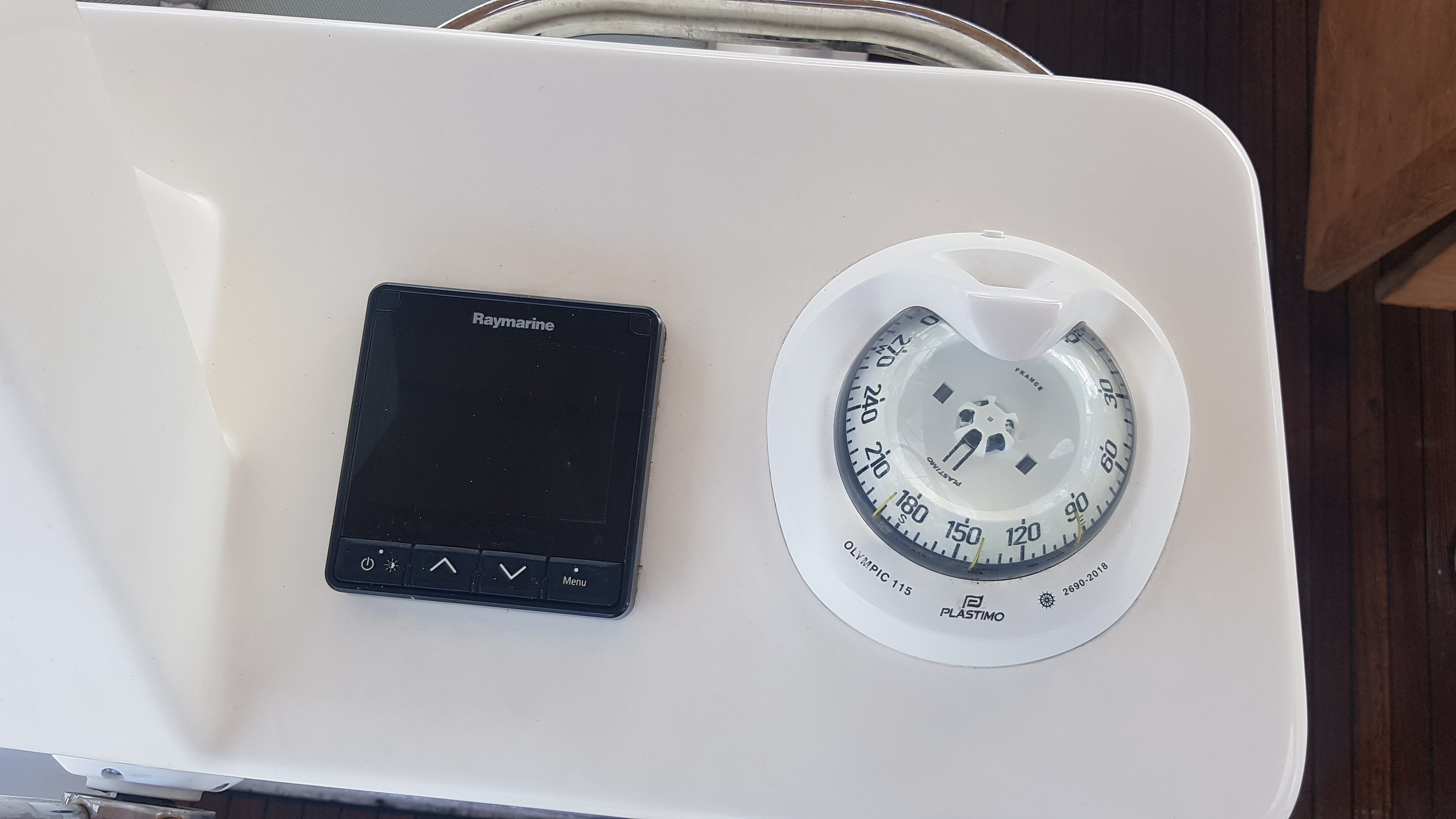 Dufour 520 GL | Hawk