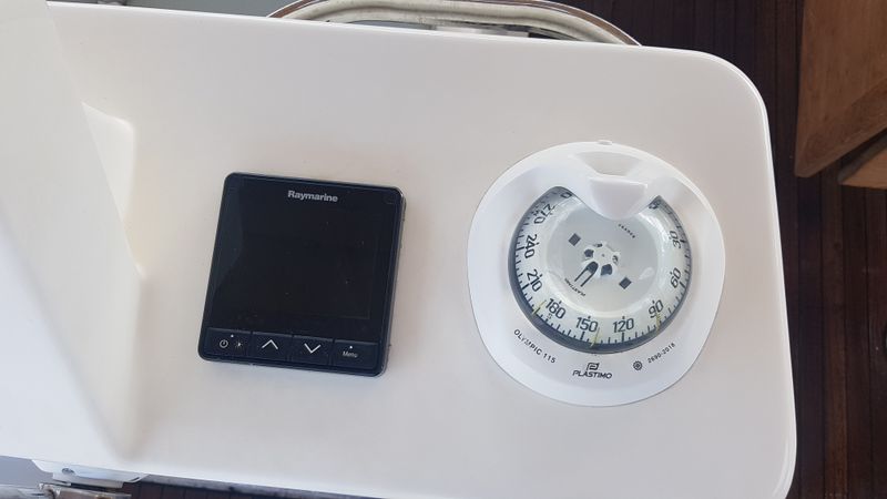 Dufour 520 GL | Hawk