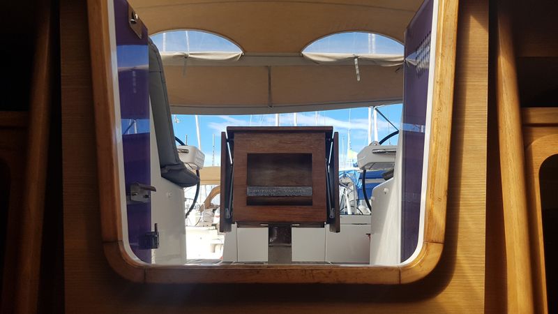 Dufour 520 GL | Hawk