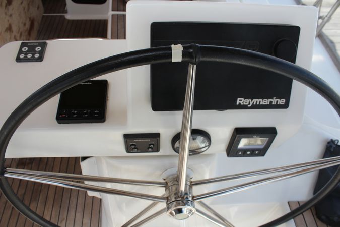Dufour 520 GL | Passerine