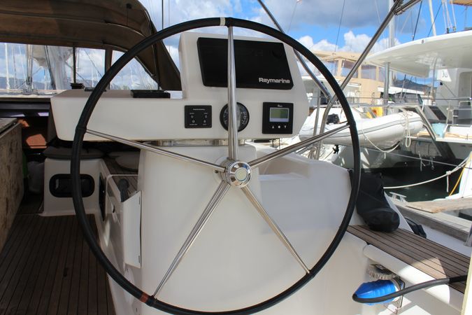 Dufour 520 GL | Passerine