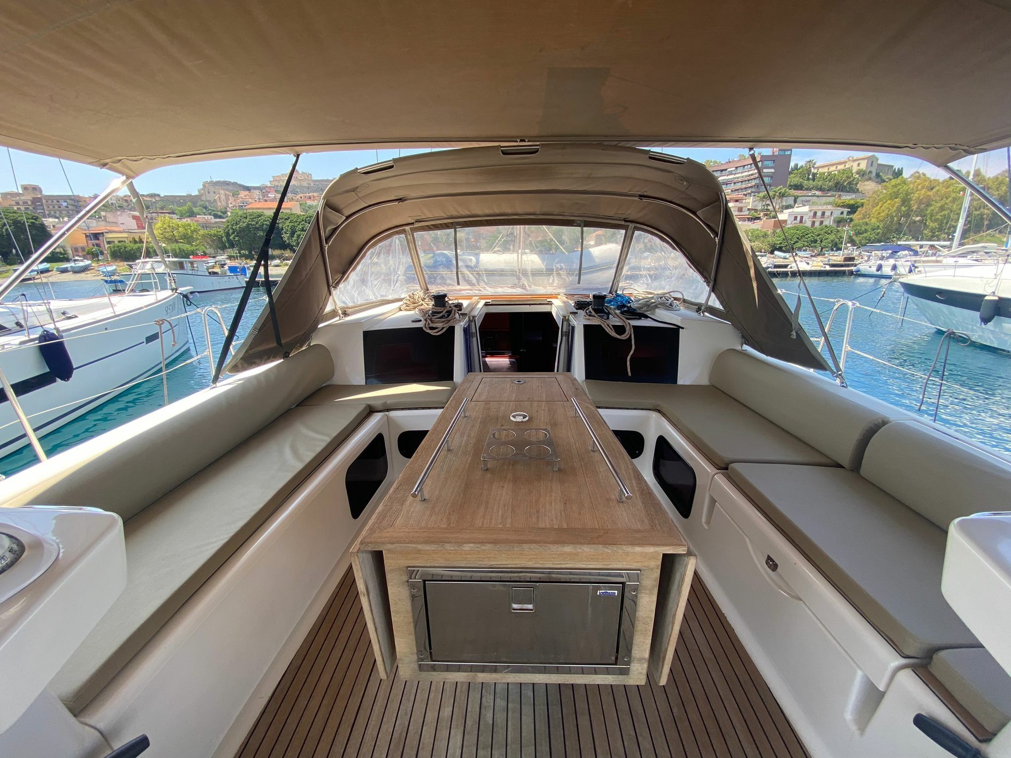 Dufour 520 GL | Moscow Mule