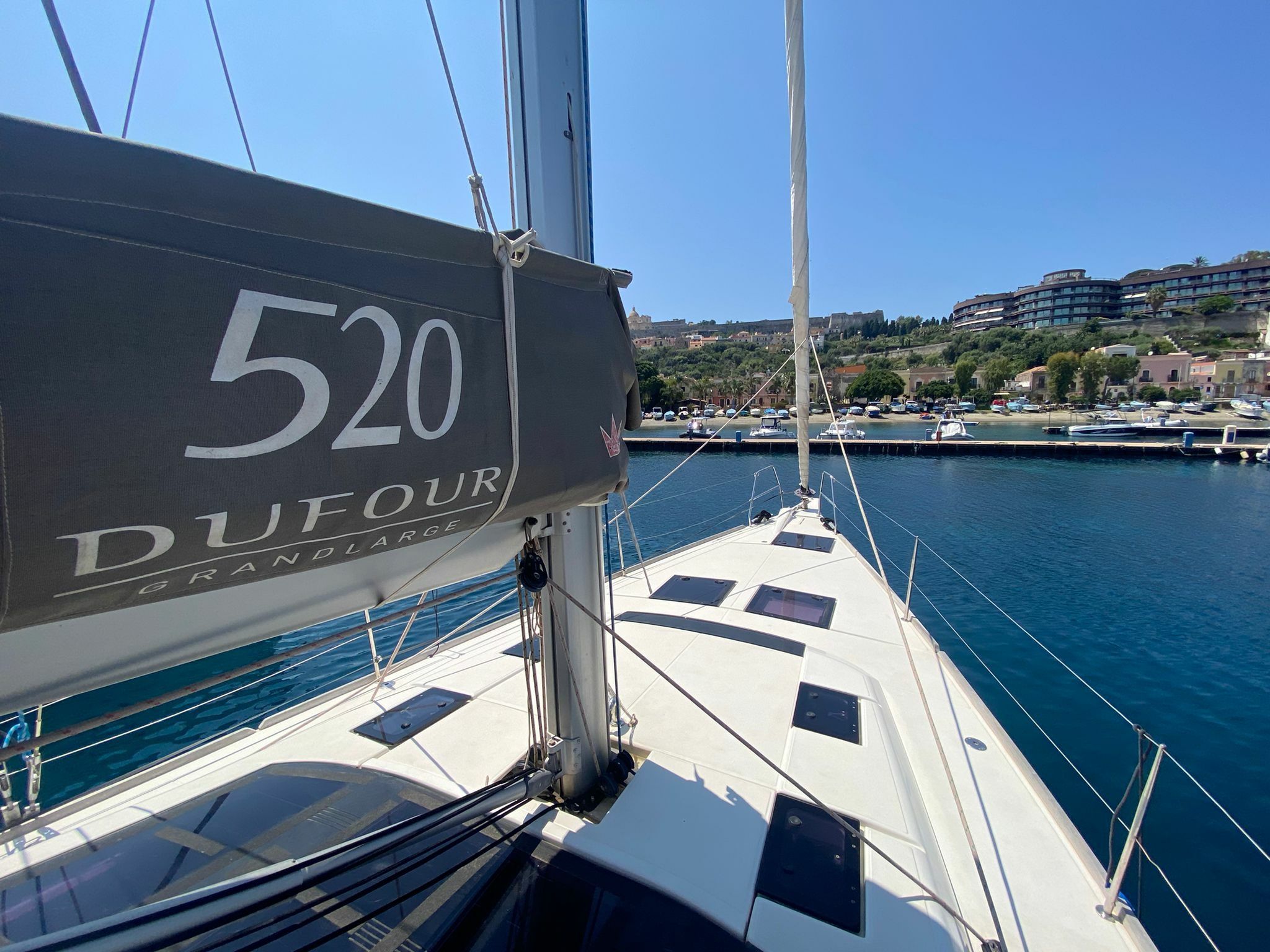 Dufour 520 GL | Moscow Mule