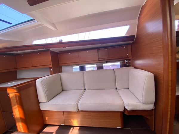 Dufour 520 GL | Moscow Mule