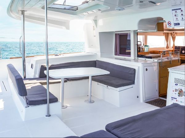 Lagoon 450 F | Salome