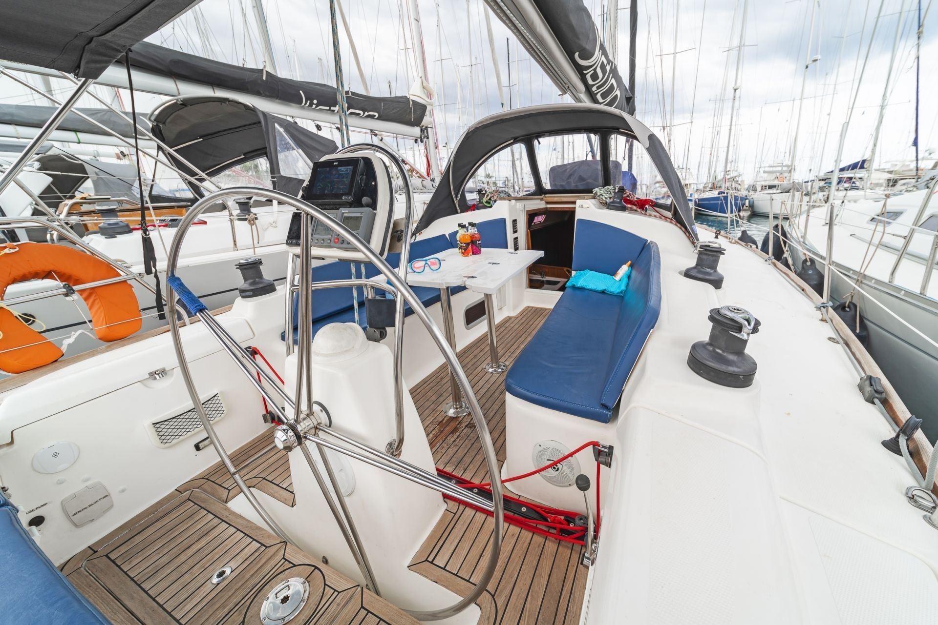 Salona 40 | Vira