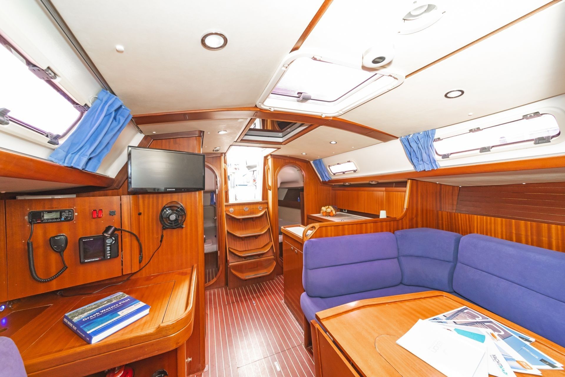 Salona 40 | Vira