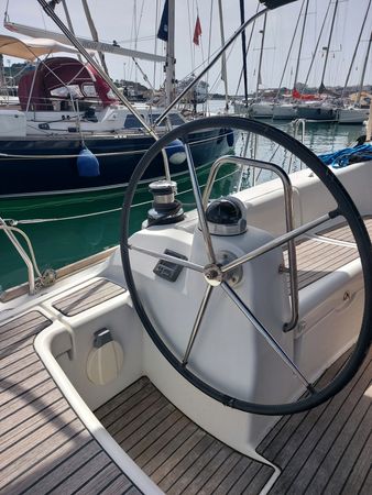 Beneteau Oceanis 40 | Horitzo 4