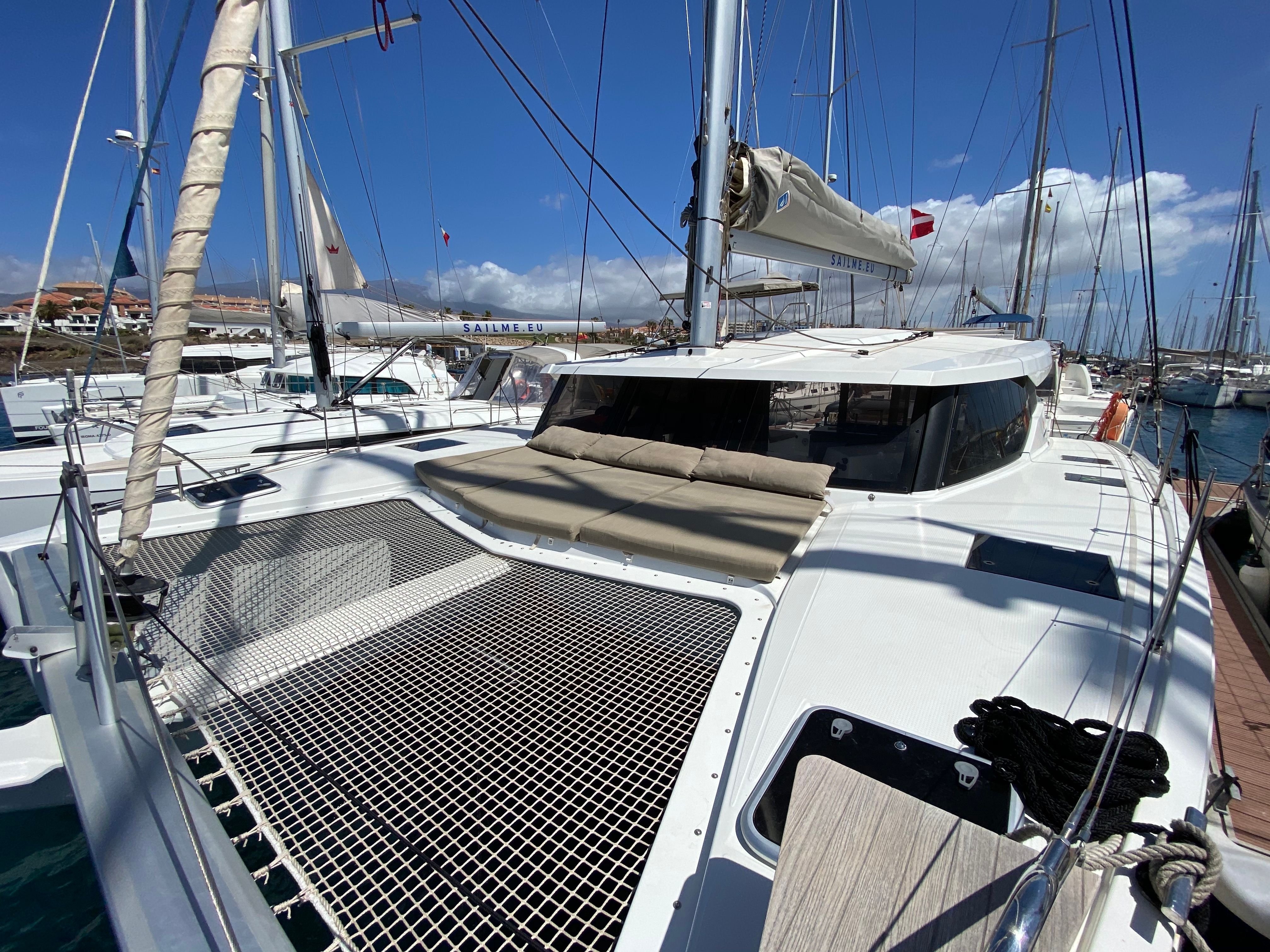Fountaine Pajot Lucia 40 | Papaya