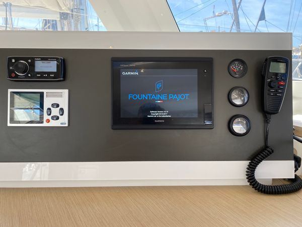 Fountaine Pajot Lucia 40 | Papaya