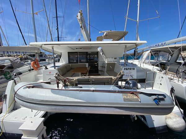 Fountaine Pajot Lucia 40 | Papaya