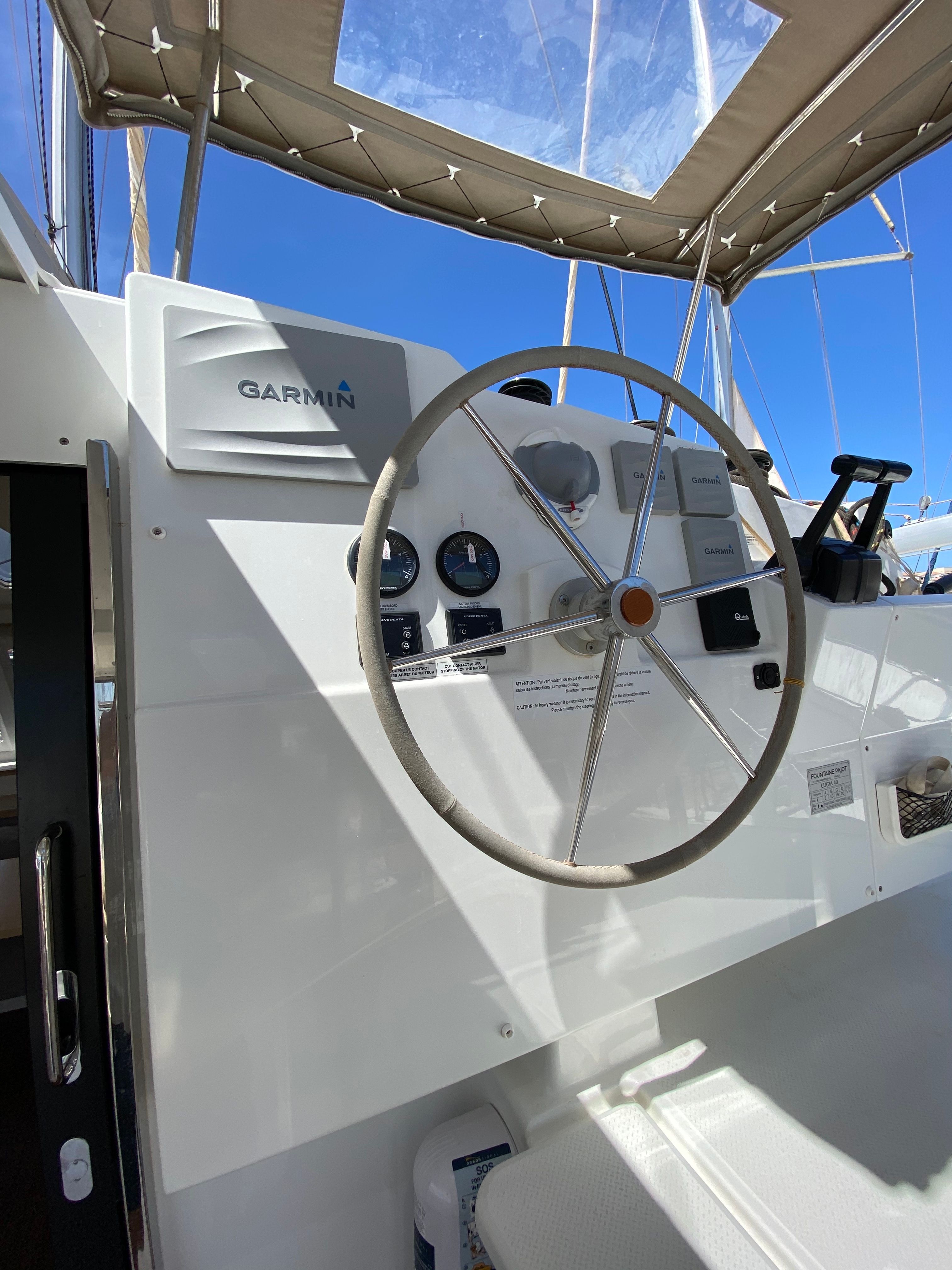 Fountaine Pajot Lucia 40 | Papaya