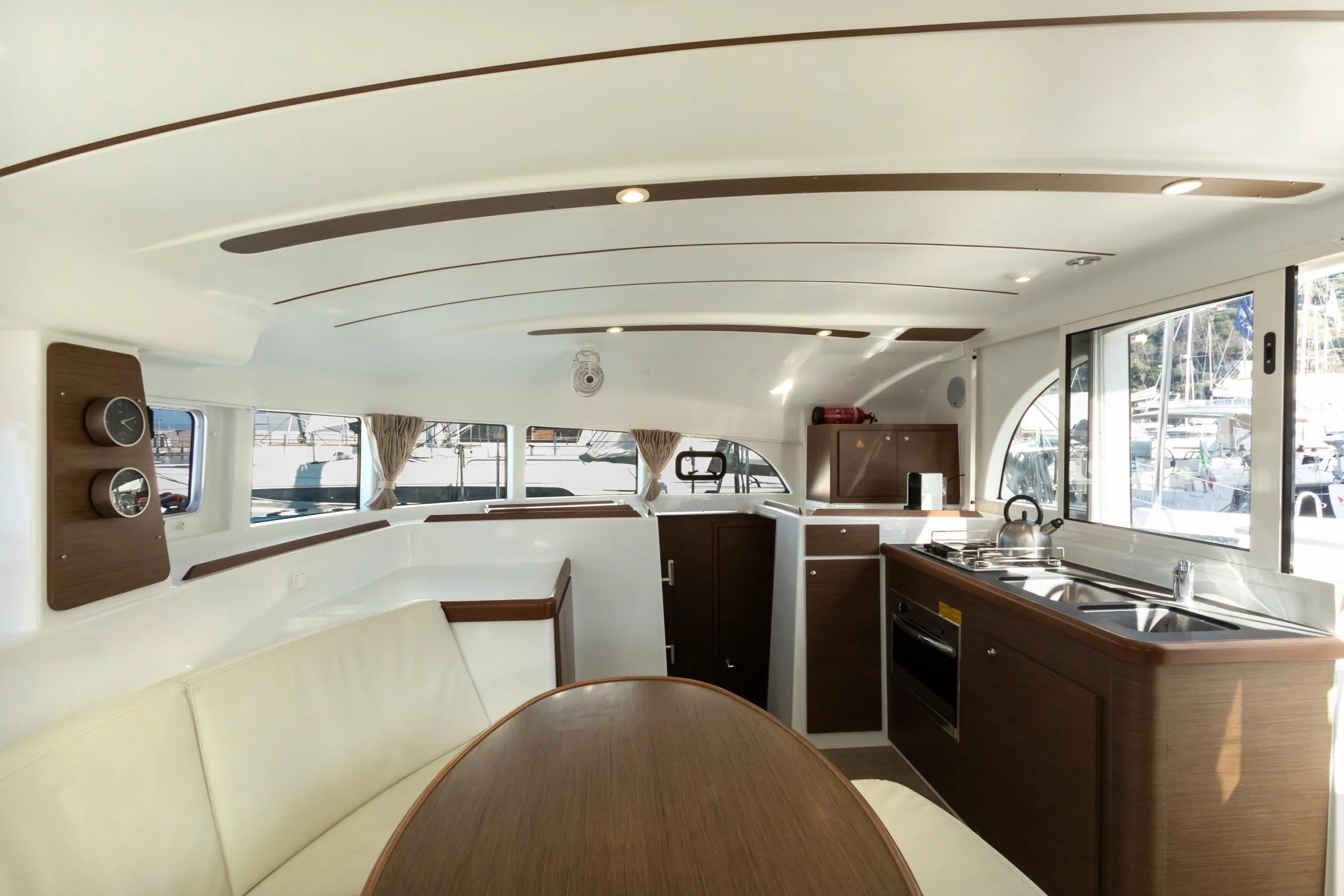 Lagoon 380 S2 | Ploto