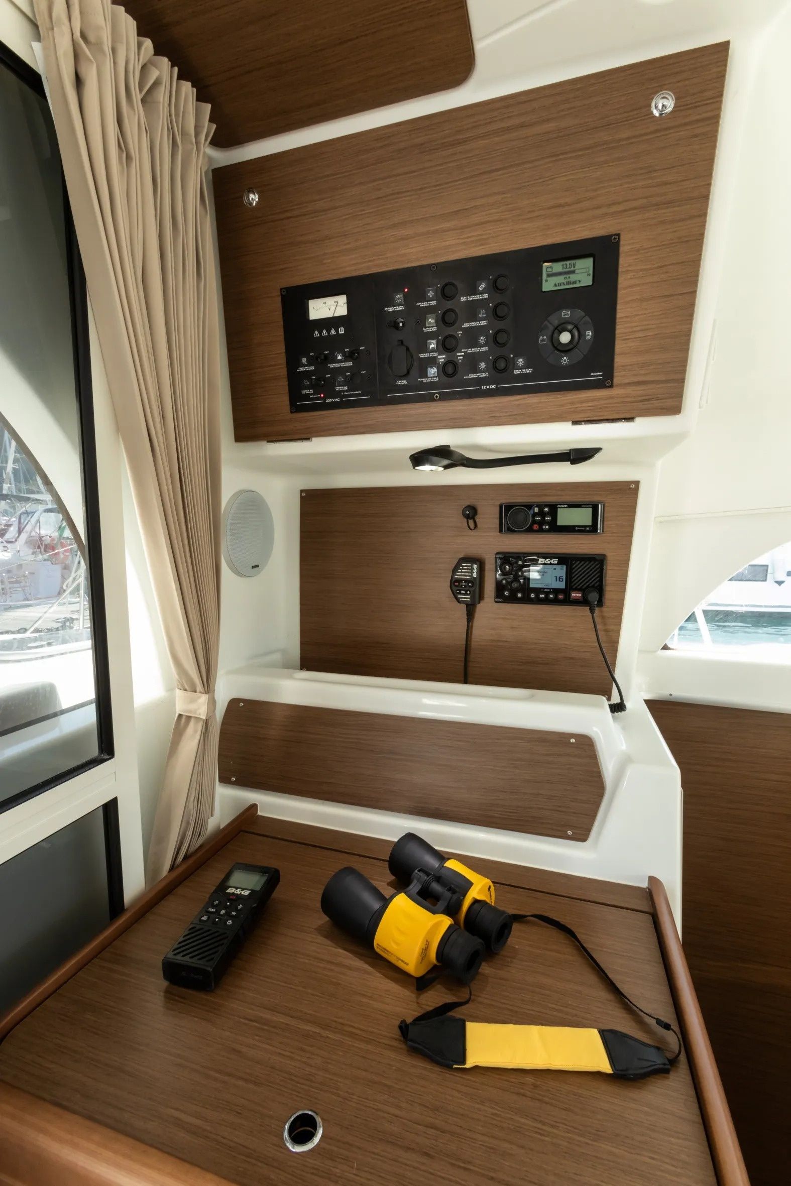 Lagoon 380 S2 | Ploto