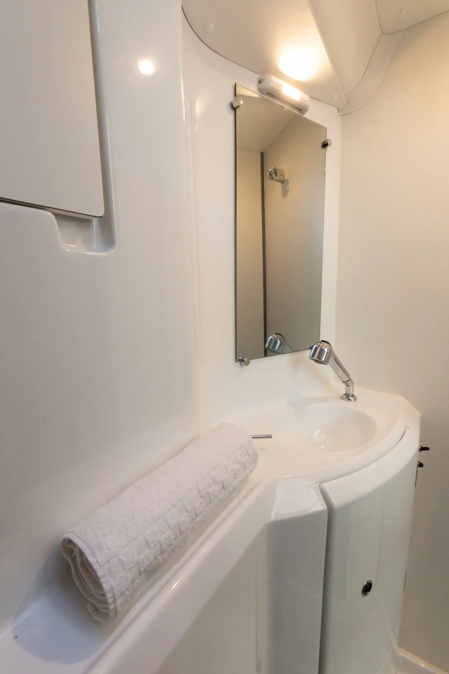 Lagoon 380 S2 | Ploto