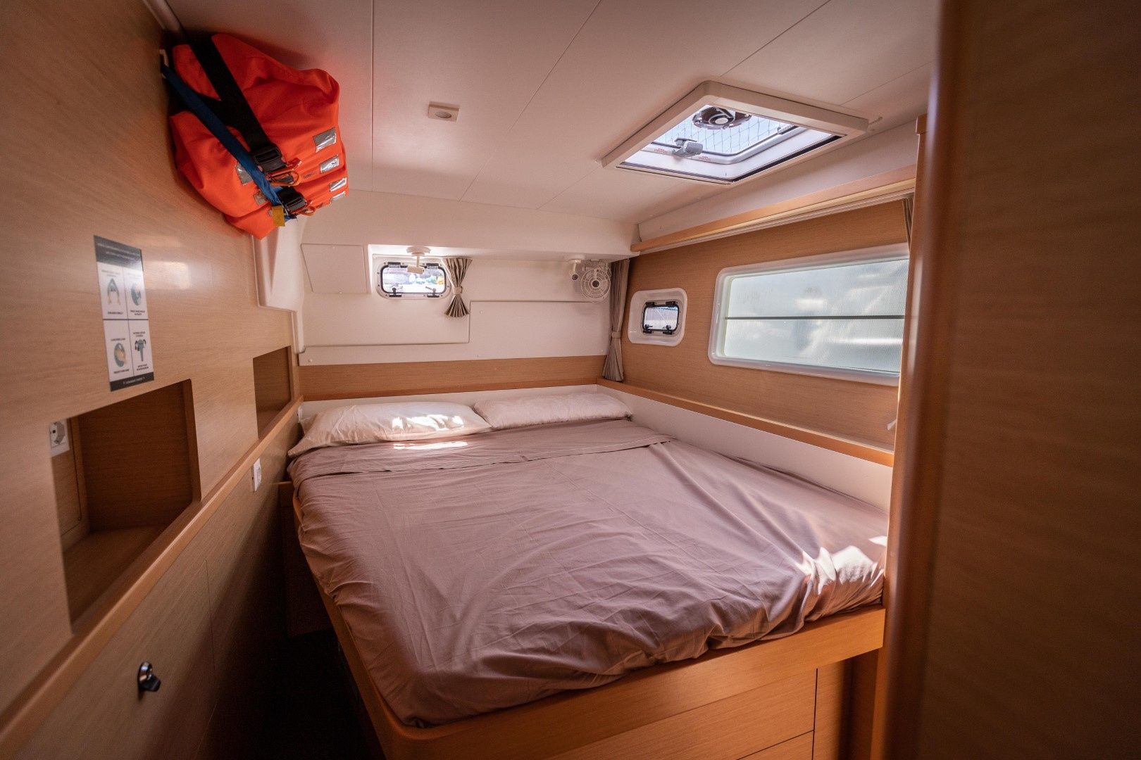 Lagoon 400 S2 | Mirfak