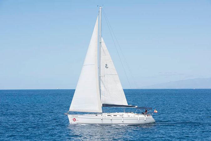 Beneteau Cyclades 50 | White Sea