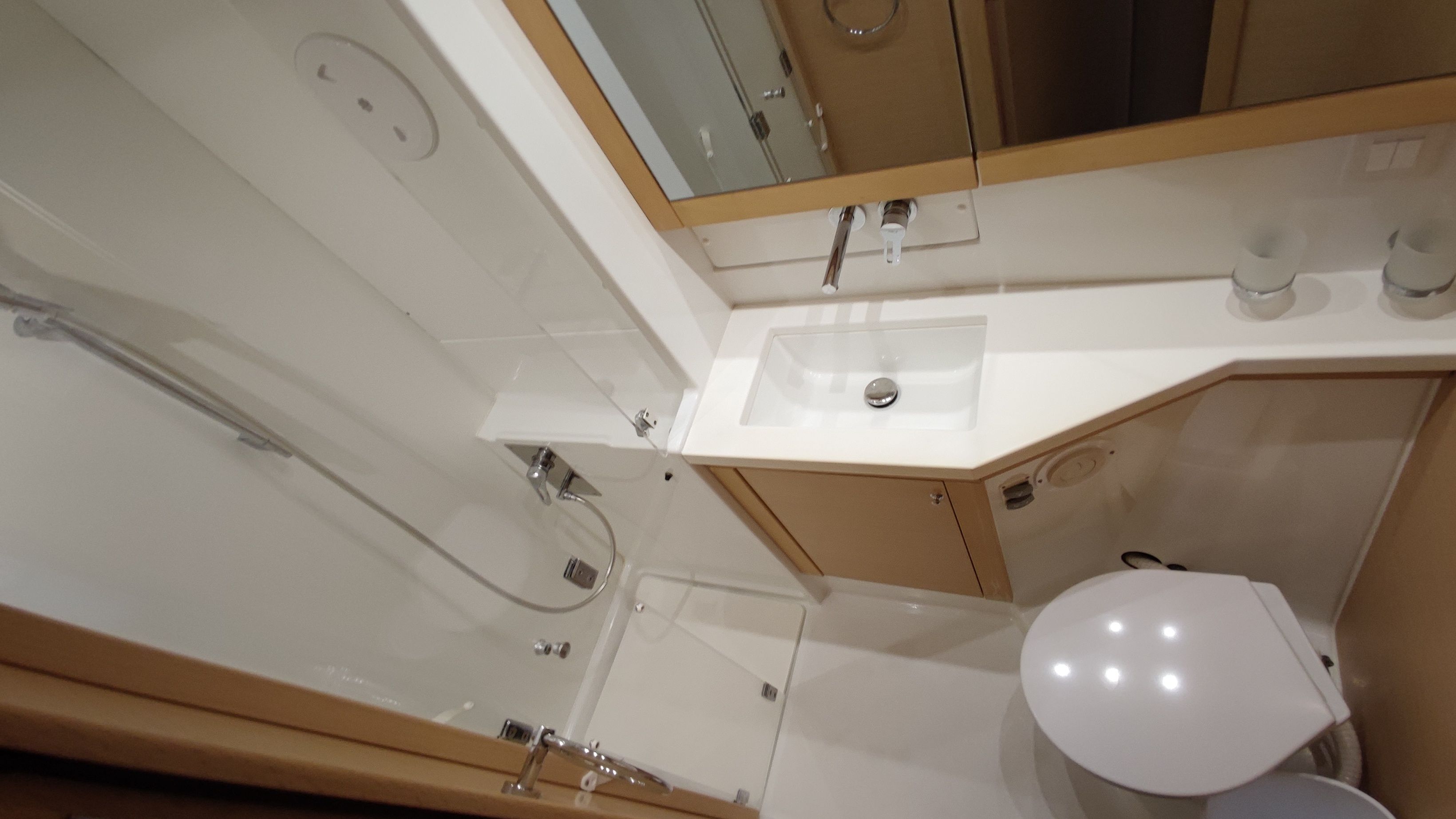 Lagoon 450 S | Wazodezil