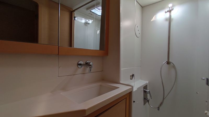 Lagoon 450 S | Wazodezil