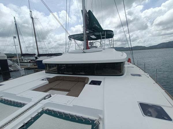 Lagoon 52 F | Colombo