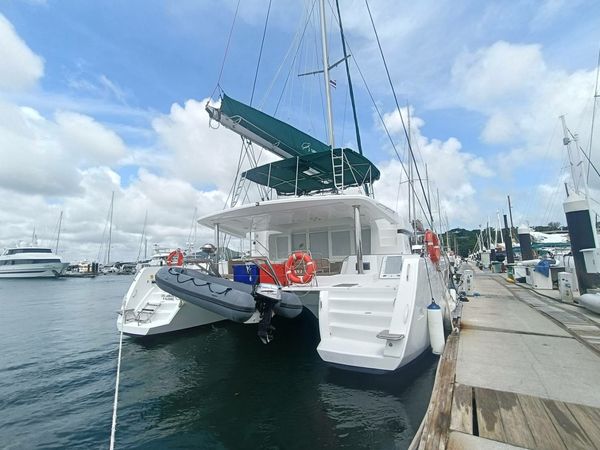Lagoon 52 F | Colombo