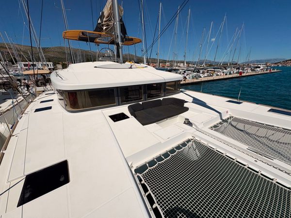 Lagoon 52 F | Berlioz