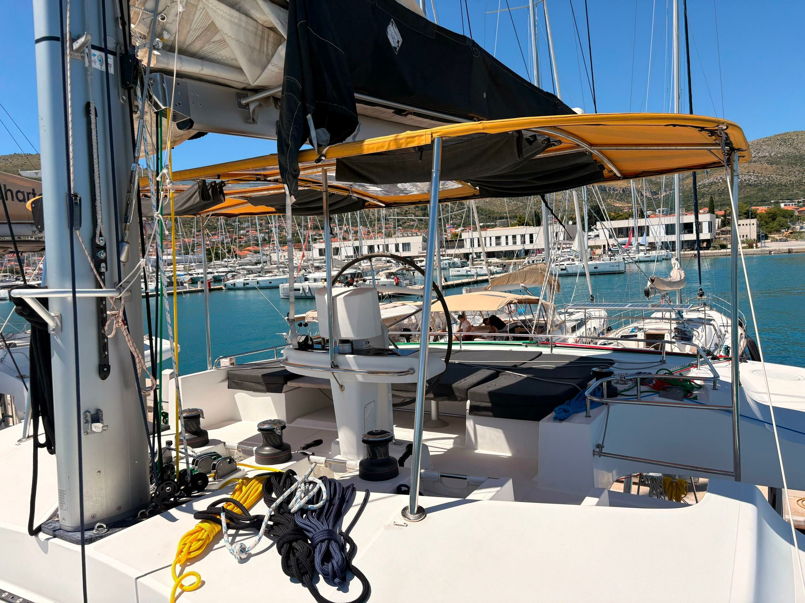 Lagoon 52 F | Berlioz