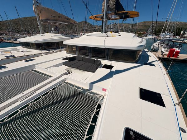 Lagoon 52 F | Berlioz