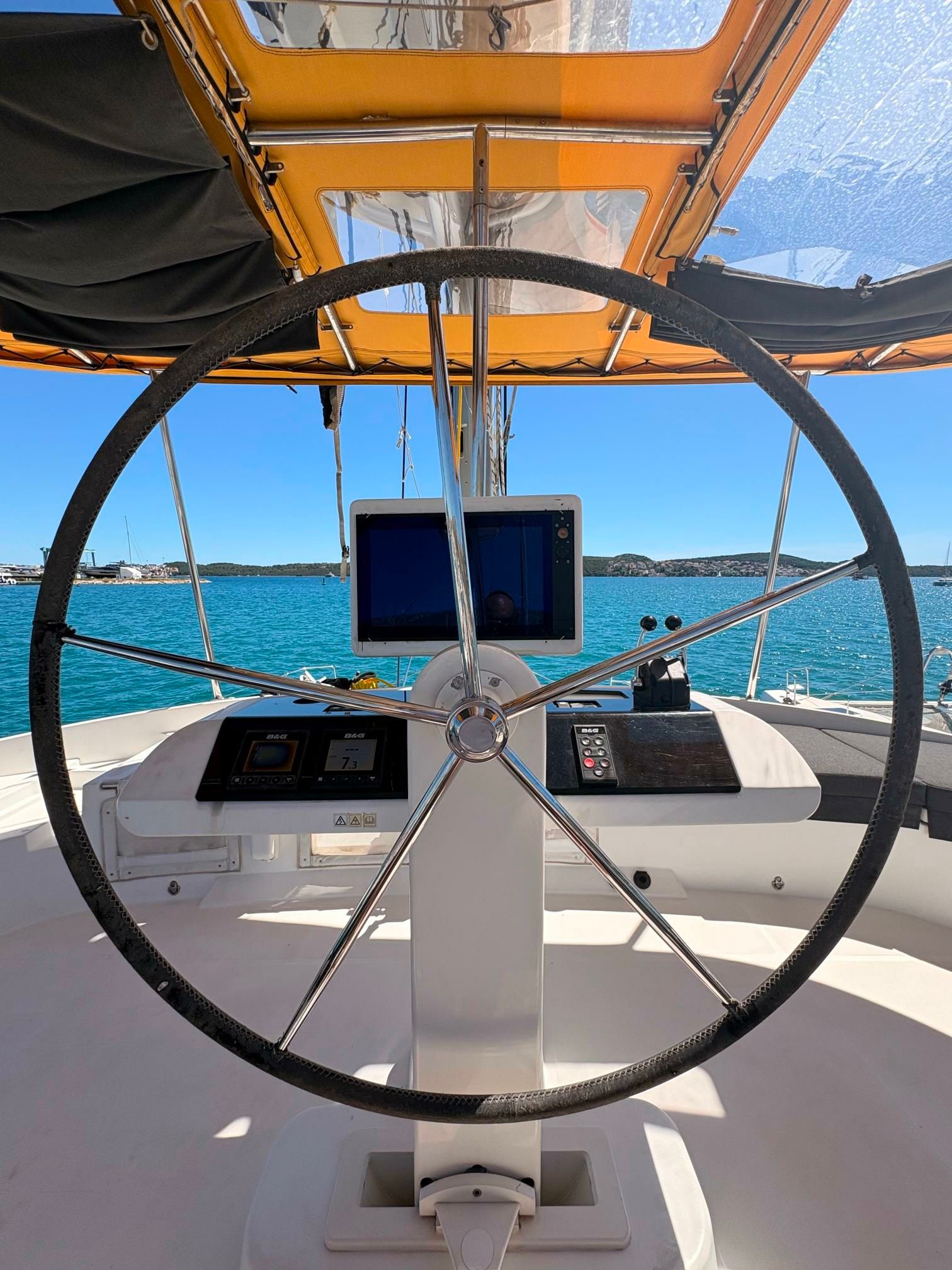 Lagoon 52 F | Berlioz