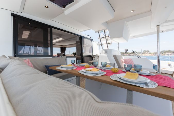 Fountaine Pajot Saona 47 | Sapotier