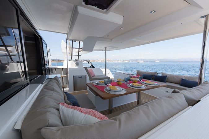 Fountaine Pajot Saona 47 | Sapotier