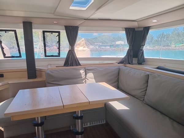 Fountaine Pajot Saona 47 | Sapotier