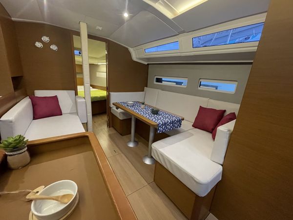 Jeanneau Sun Odyssey 410 | Ariel
