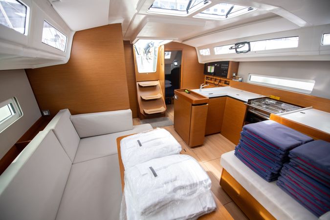 Jeanneau Sun Odyssey 410 | Ariel