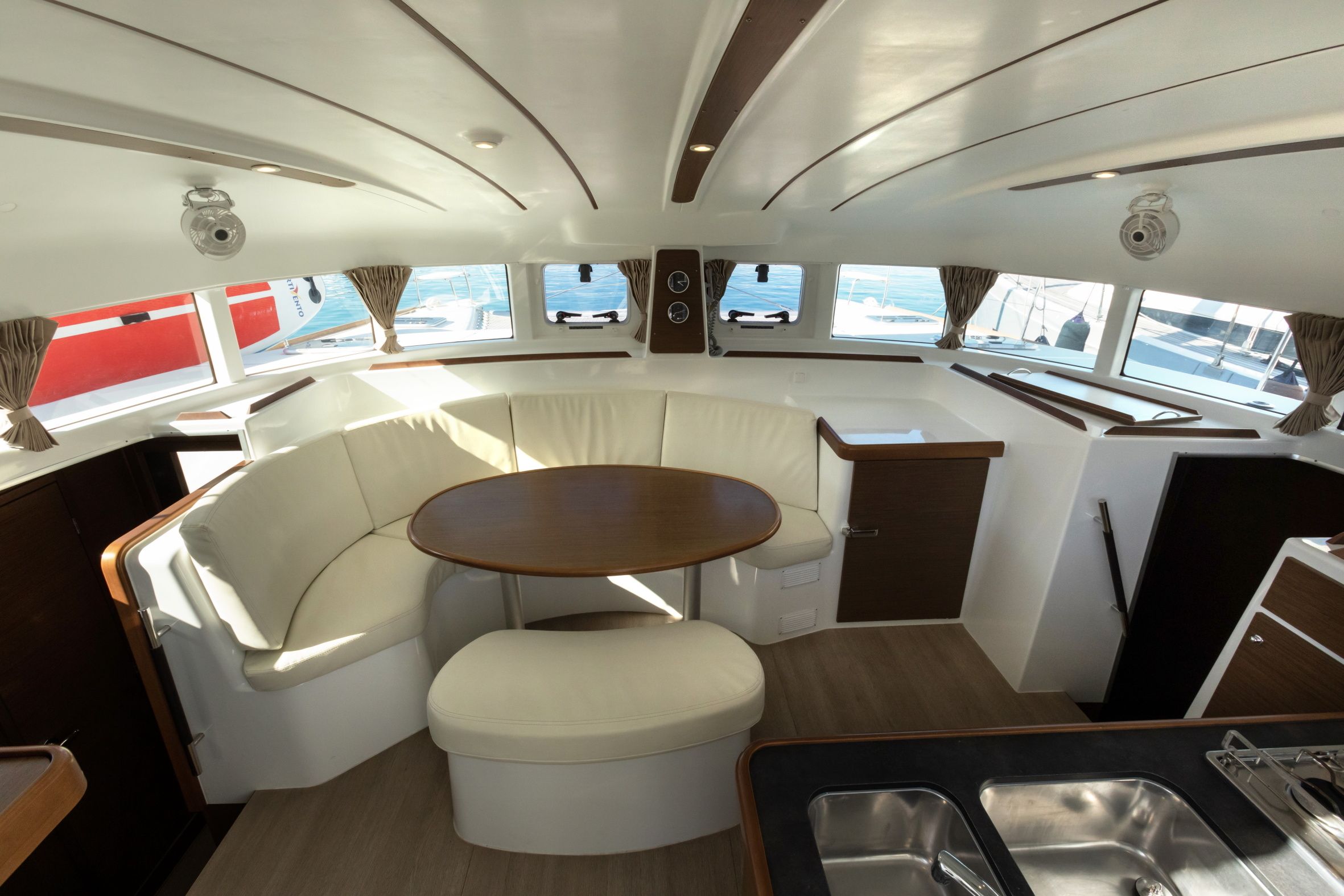 Lagoon 380 S2 | Malvasia