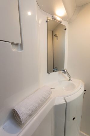 Lagoon 380 S2 | Malvasia