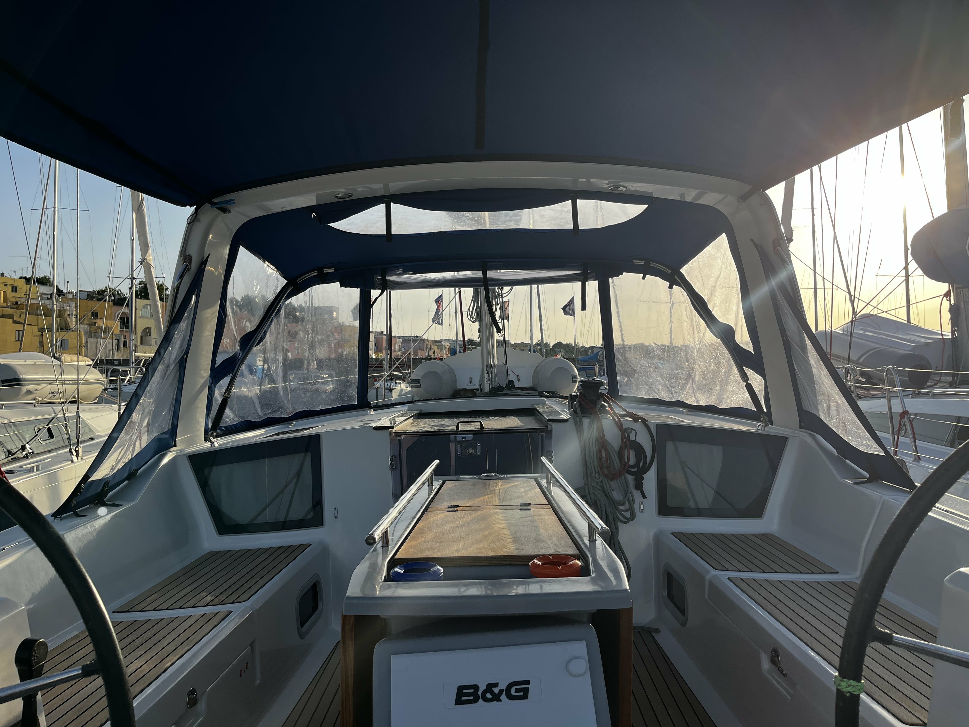 Beneteau Oceanis 41.1 | Malika