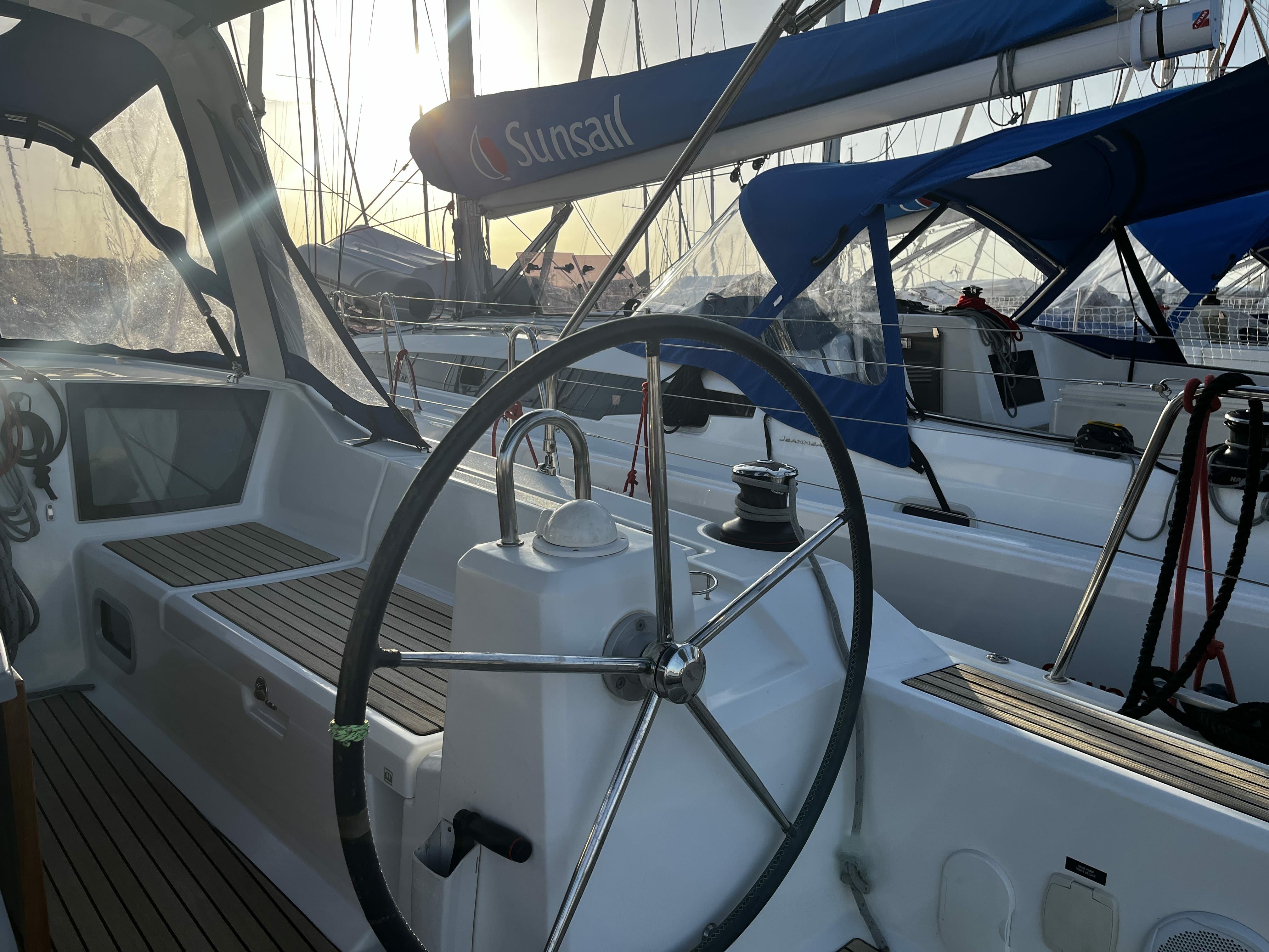 Beneteau Oceanis 41.1 | Malika