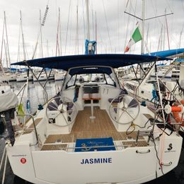 Beneteau Oceanis 38 | Jasmine