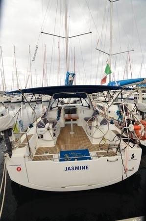 Beneteau Oceanis 38 | Jasmine