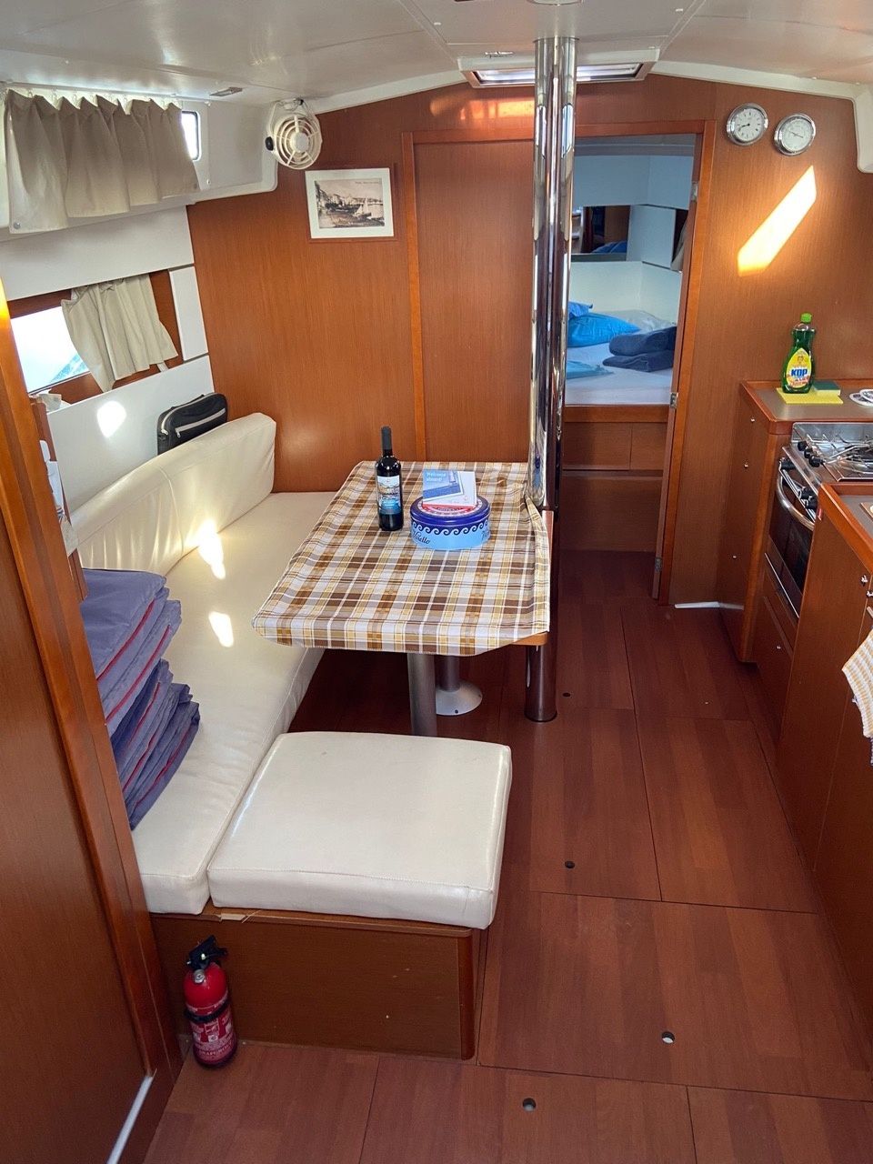 Beneteau Oceanis 38 | Jasmine