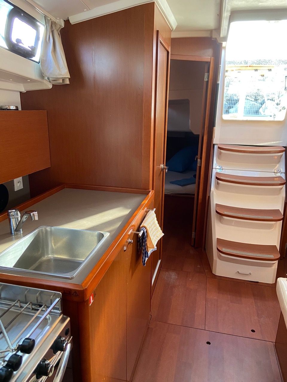 Beneteau Oceanis 38 | Jasmine