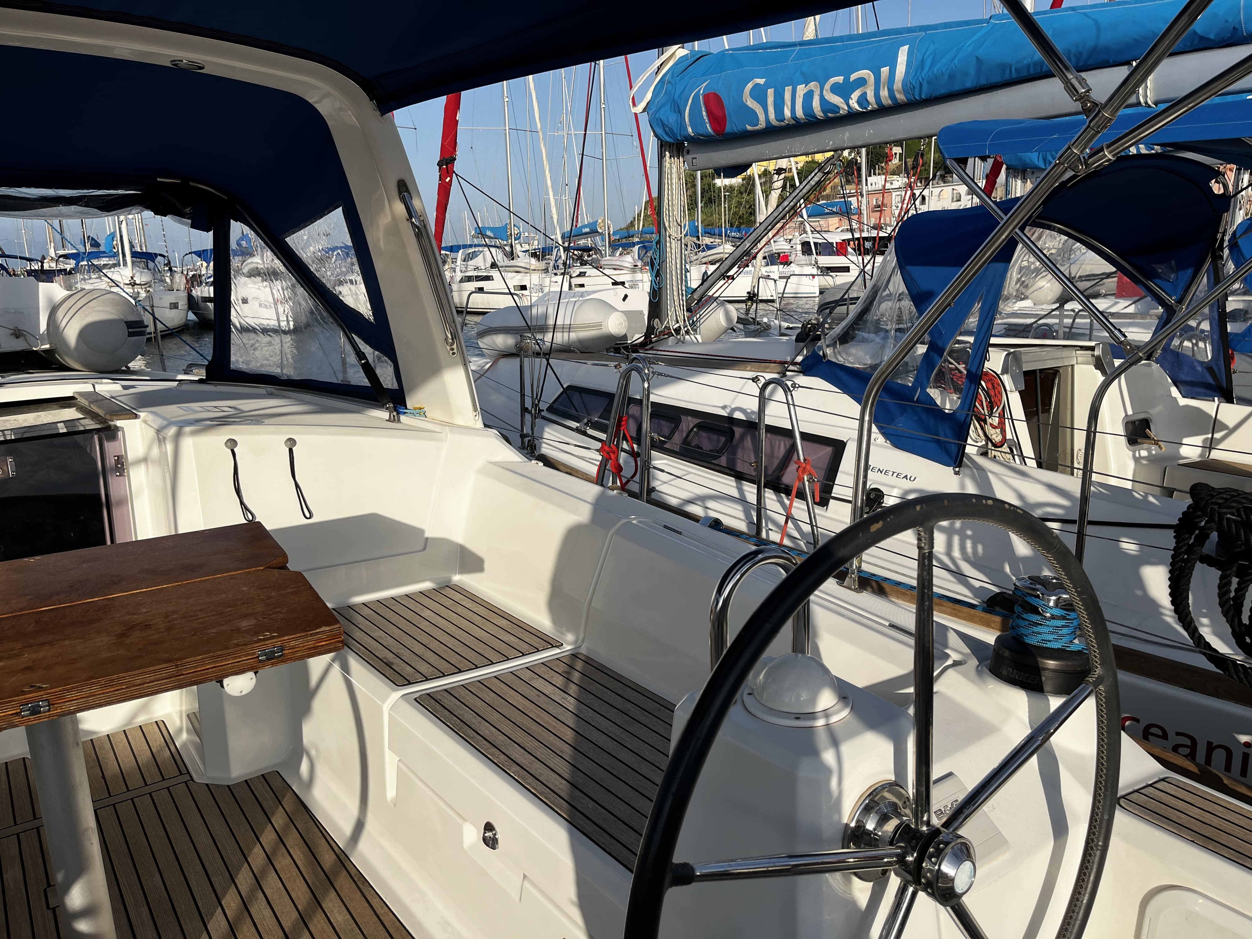 Beneteau Oceanis 35 | Albarosa