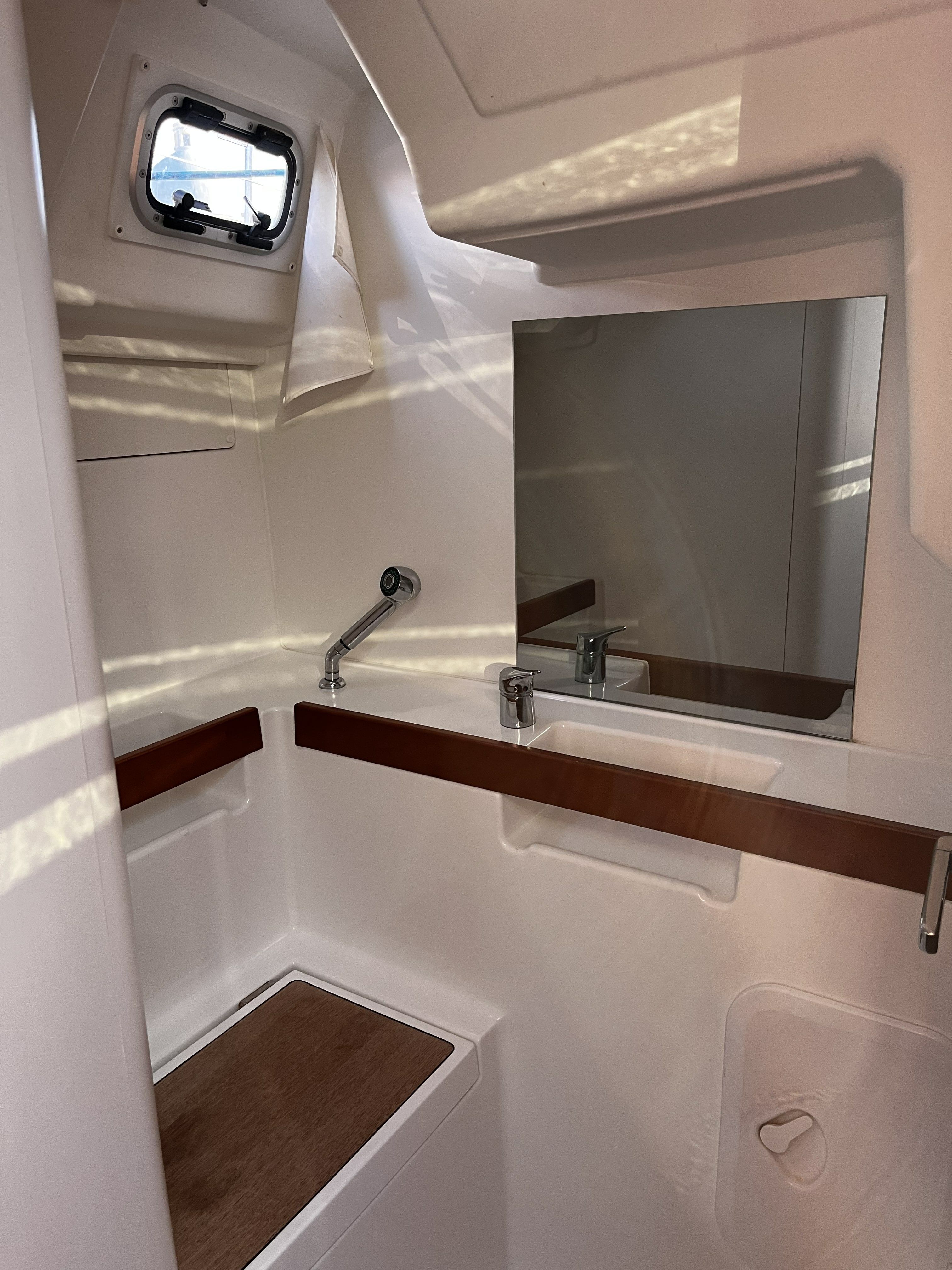 Beneteau Oceanis 35 | Albarosa