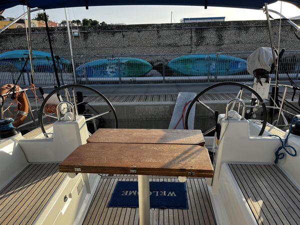 Beneteau Oceanis 35 | Albarosa