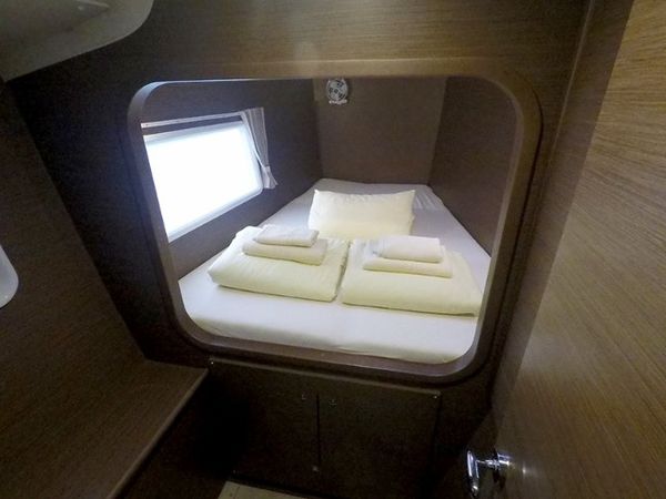 Lagoon 380 S2 | Grey Pearl