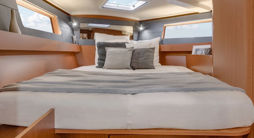 Beneteau Oceanis 41.1 | Theresa