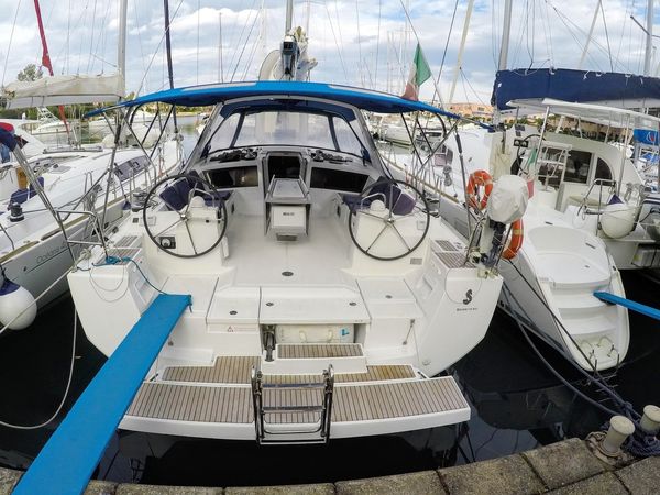 Beneteau Oceanis 48 | Cayetana