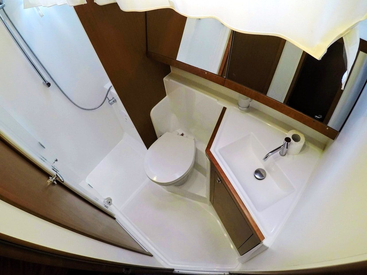 Beneteau Oceanis 48 | Cayetana
